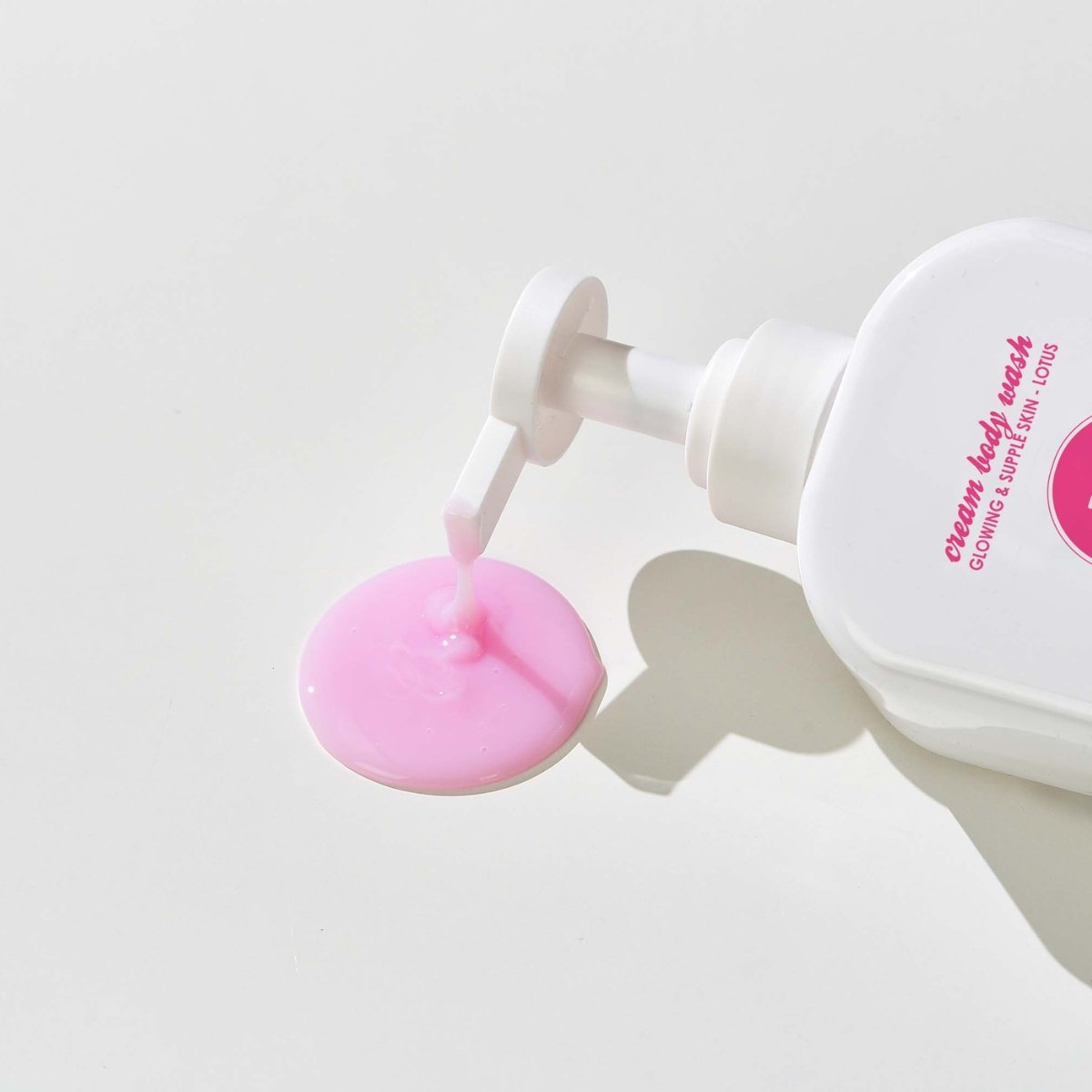 MD-1 Pink Shining Cream Body Wash - Image 4